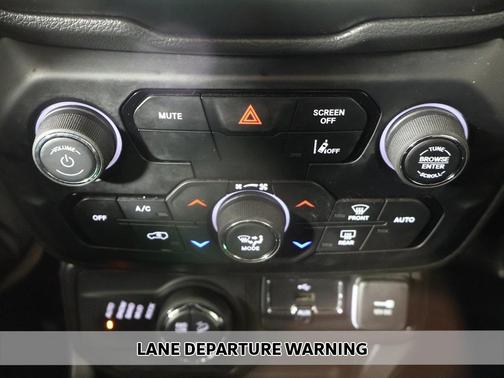 2023 Jeep Renegade Trailhawk