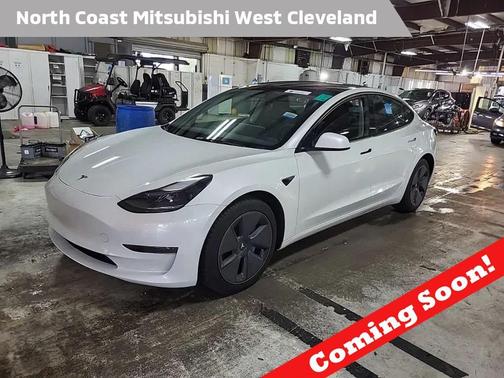 2023 Tesla Model 3 Standard Range