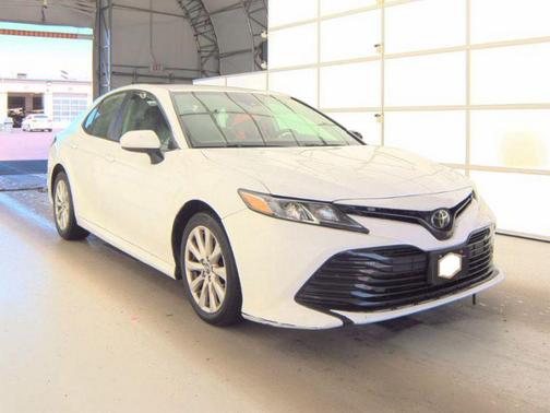 Super White 2019 Toyota Camry LE