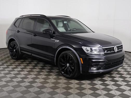 2020 Volkswagen Tiguan 2.0T SE R-Line Black