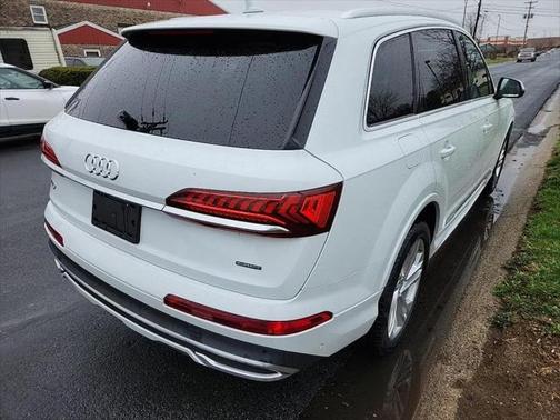 2021 Audi Q7 55 Premium
