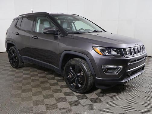 Granite Crystal Metallic Clearcoat 2020 Jeep Compass Latitude