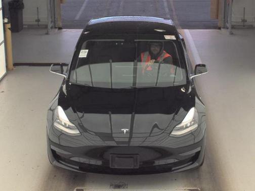 2019 Tesla Model 3 Mid Range
