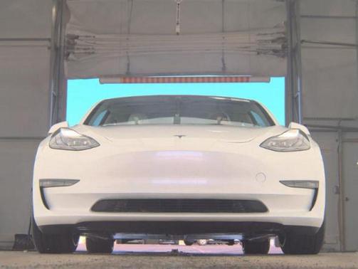 2023 Tesla Model 3 Performance