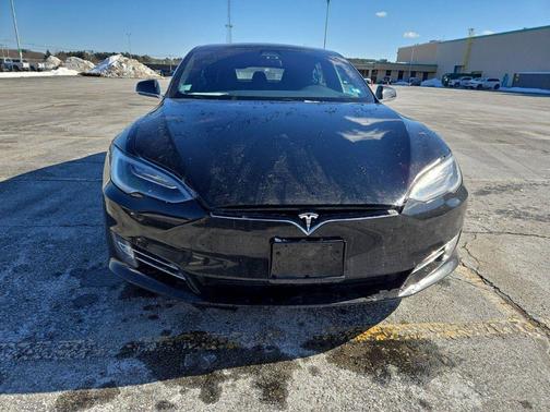 2018 Tesla Model S 75D