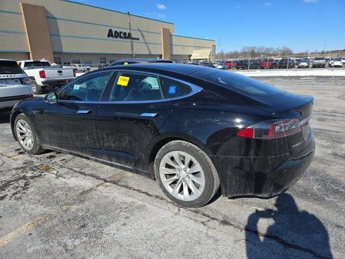 2018 Tesla Model S 75D