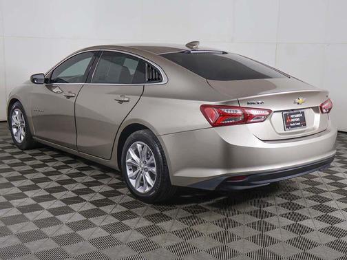 Mineral Gray Metallic 2022 Chevrolet Malibu FWD LT