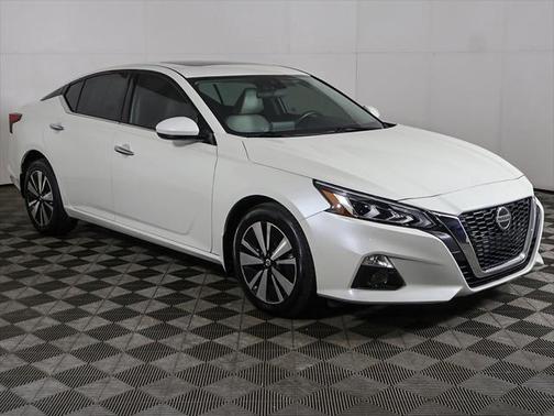 2021 Nissan Altima 2.5 SL
