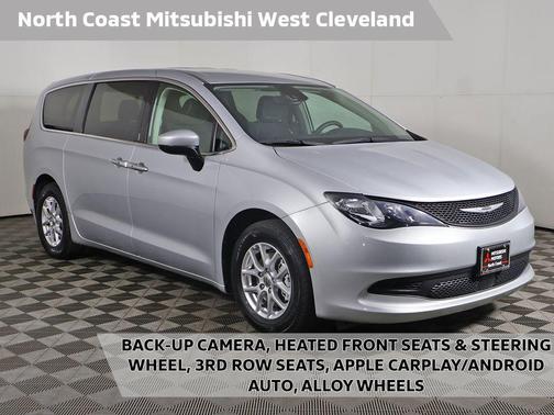 Silver Mist Clearcoat 2023 Chrysler Voyager LX