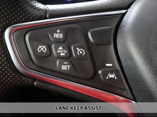 Summit White 2023 Chevrolet Malibu FWD 1LT
