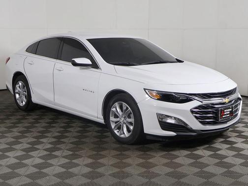 Summit White 2023 Chevrolet Malibu FWD 1LT