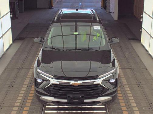Mosaic Black Metallic 2024 Chevrolet Trailblazer LT