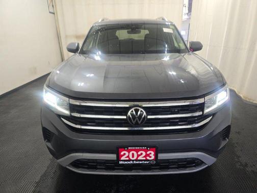 Platinum Gray Metallic 2023 Volkswagen Atlas 3.6L SEL