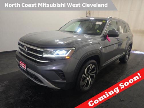 Platinum Gray Metallic 2023 Volkswagen Atlas 3.6L SEL