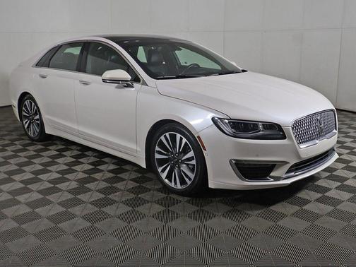 White Platinum Clearcoat Metallic 2019 Lincoln MKZ Reserve II
