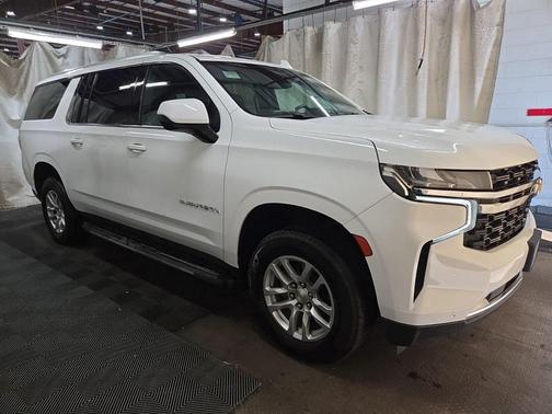 2024 Chevrolet Suburban LS