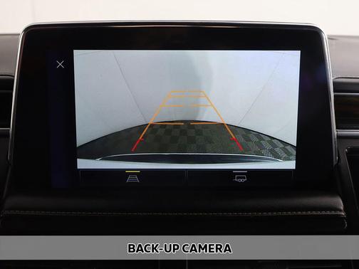 Summit White 2023 Chevrolet Suburban Premier