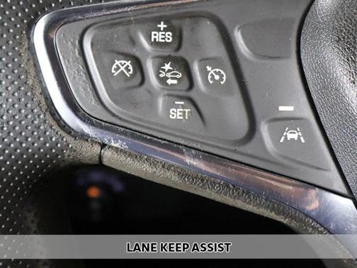 Silver Ice Metallic 2020 Chevrolet Equinox LS