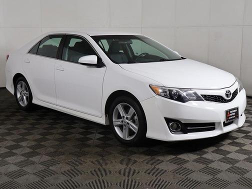 2013 Toyota Camry SE