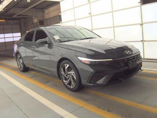 2025 Hyundai ELANTRA Sport