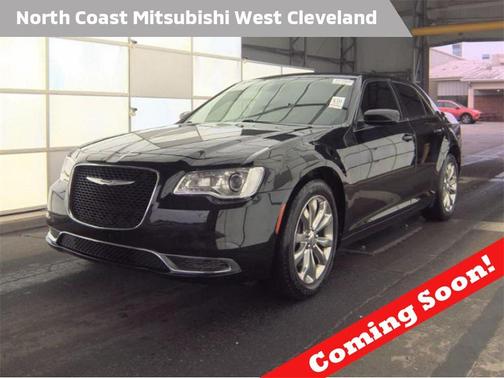2020 Chrysler 300 Touring