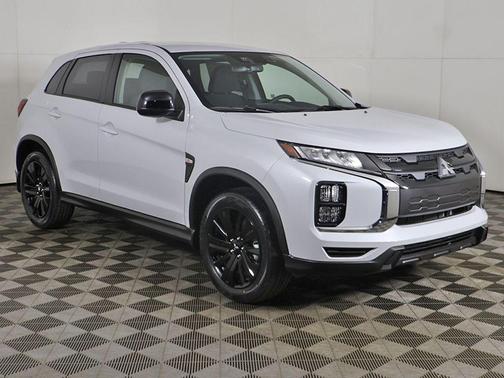 White Diamond 2026 Mitsubishi Outlander Sport 2.0 LE