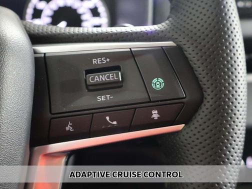 Moonstone Gray Metallic 2026 Mitsubishi Outlander SE