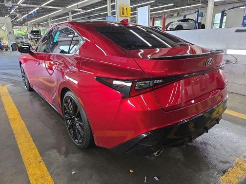 Infrared 2023 Lexus IS 350 Base