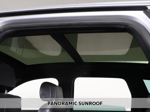 2017 Volkswagen Touareg V6 Wolfsburg Edition