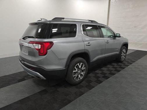 2023 GMC Acadia FWD SLT