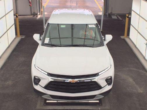 Summit White 2025 Chevrolet Blazer 2LT