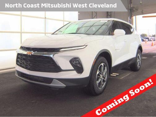 Summit White 2025 Chevrolet Blazer 2LT