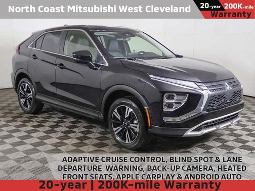 Labrador Black Pearl 2026 Mitsubishi Eclipse Cross SE
