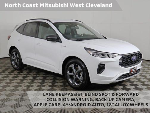 Oxford White 2023 Ford Escape ST-Line