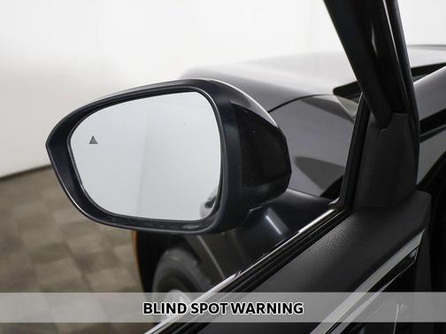 Black Diamond 2026 Mitsubishi Outlander ES 2.5 S-AWC