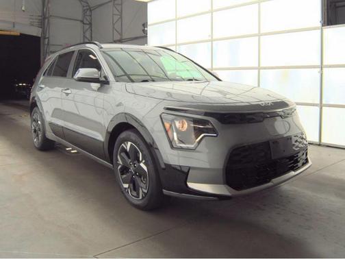 Steel Gray 2023 Kia Niro EV Wind