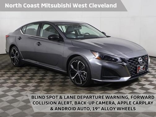 Gun Metallic 2024 Nissan Altima SR FWD