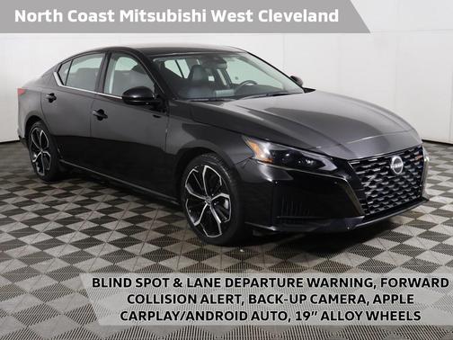 2023 Nissan Altima SR FWD