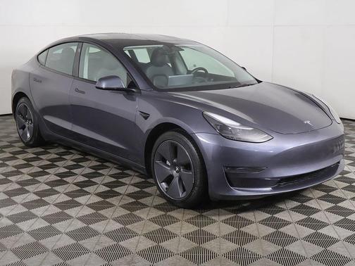 2023 Tesla Model 3 Standard Range