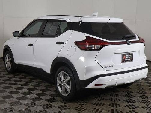 2024 Nissan Kicks S