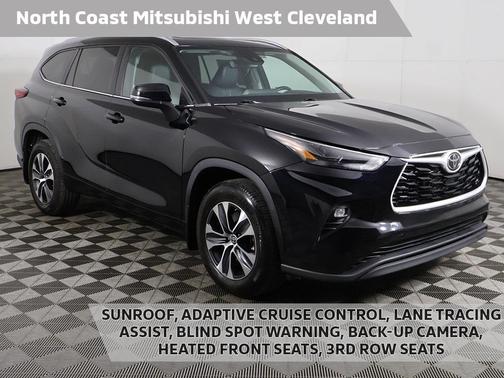 2023 Toyota Highlander XLE
