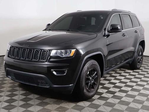 2019 Jeep Grand Cherokee Laredo