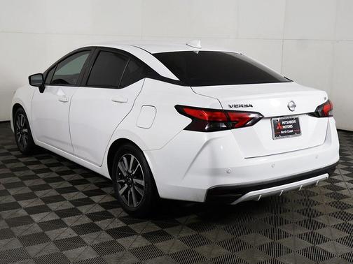 2021 Nissan Versa 1.6 SV