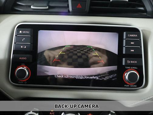 2021 Nissan Versa 1.6 SV