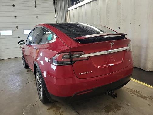 2017 Tesla Model X 90D