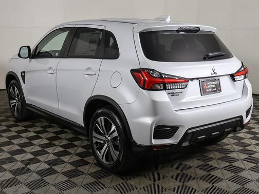 2025 Mitsubishi Outlander Sport 2.0 ES