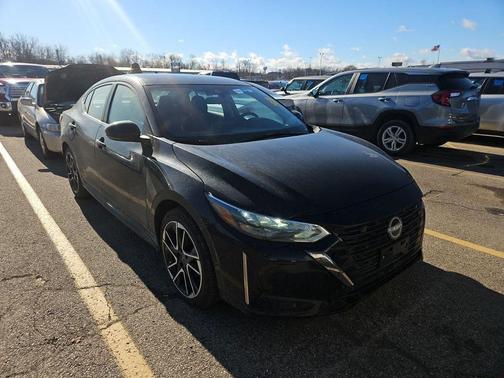 2025 Nissan Sentra SR