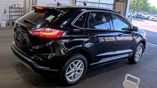 Agate Black Metallic 2024 Ford Edge SEL