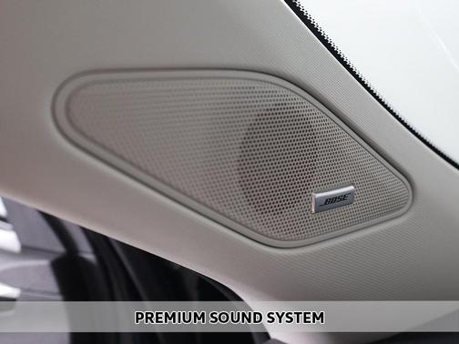 2025 Mitsubishi Outlander PHEV SEL