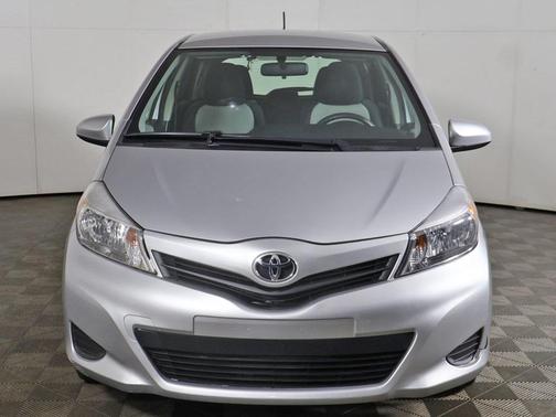 2014 Toyota Yaris L
